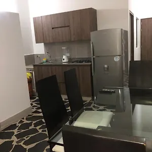 Apartamento Amplio En Laureles, Excelente Ubicacion, 3 Alcobas 403 Apartamento Medellín